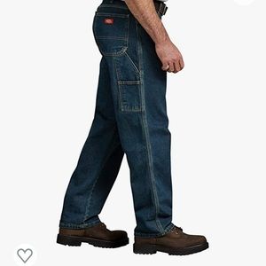 Dickies Men's Relaxed-Fit Carpenter Jean size 44x30